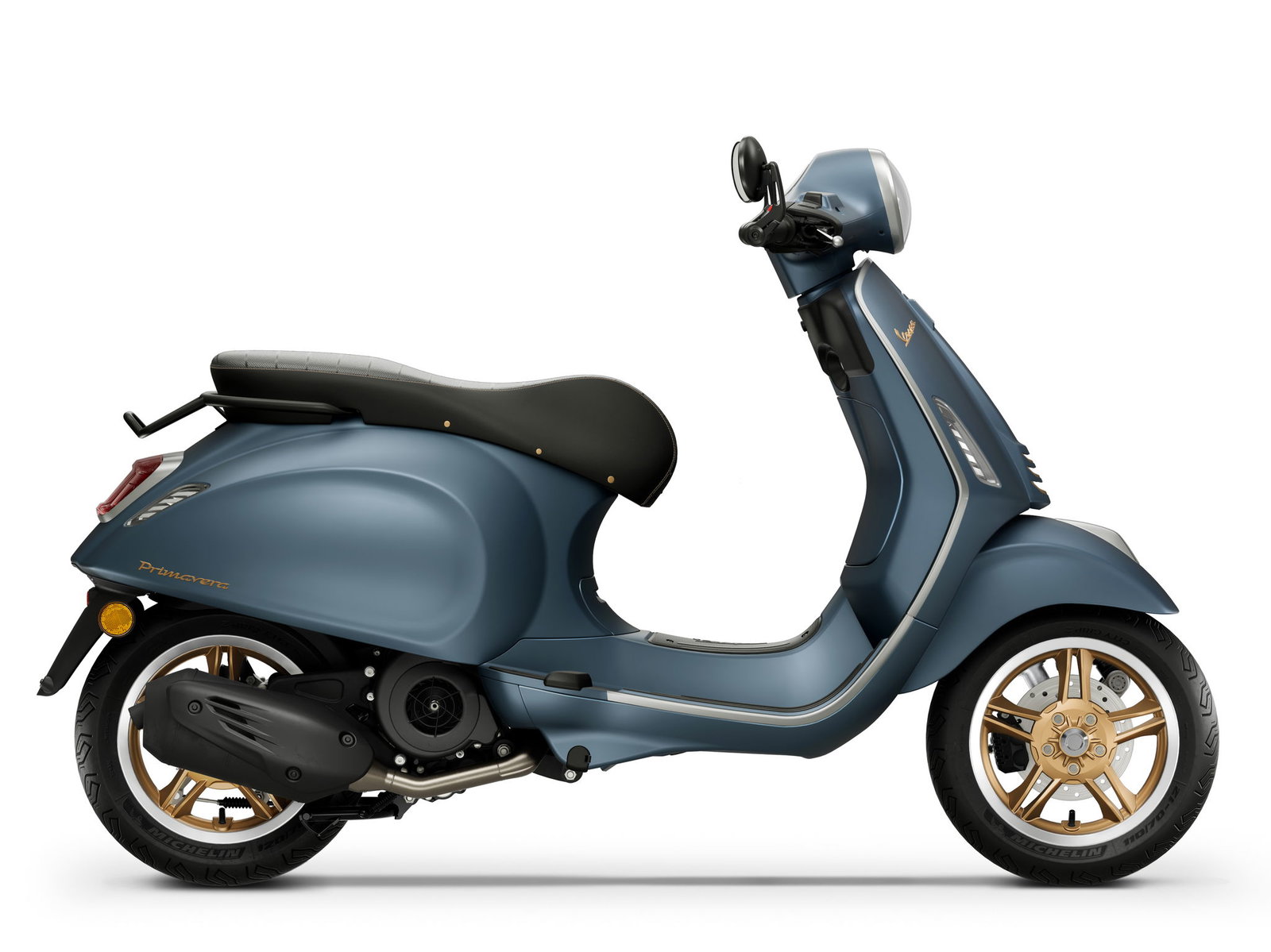 Vespa Officina 8: A Love Letter to Vespa's Skunk Works | Visordown